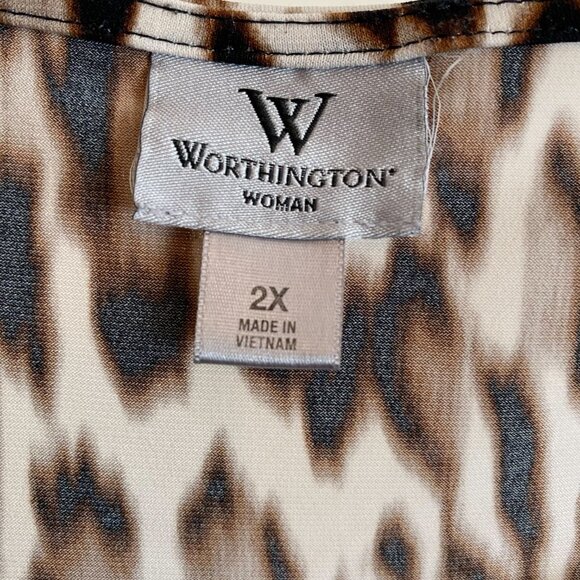 Worthington Brown Leopard Print Top - Picture 7 of 10